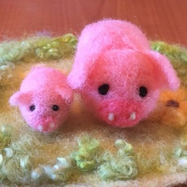 How to Needle Felt a Pig and Piglet